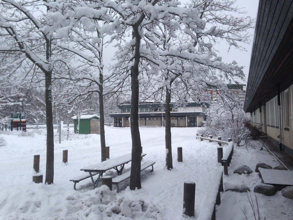 Trygghet på säkras med hög vuxennärvaro